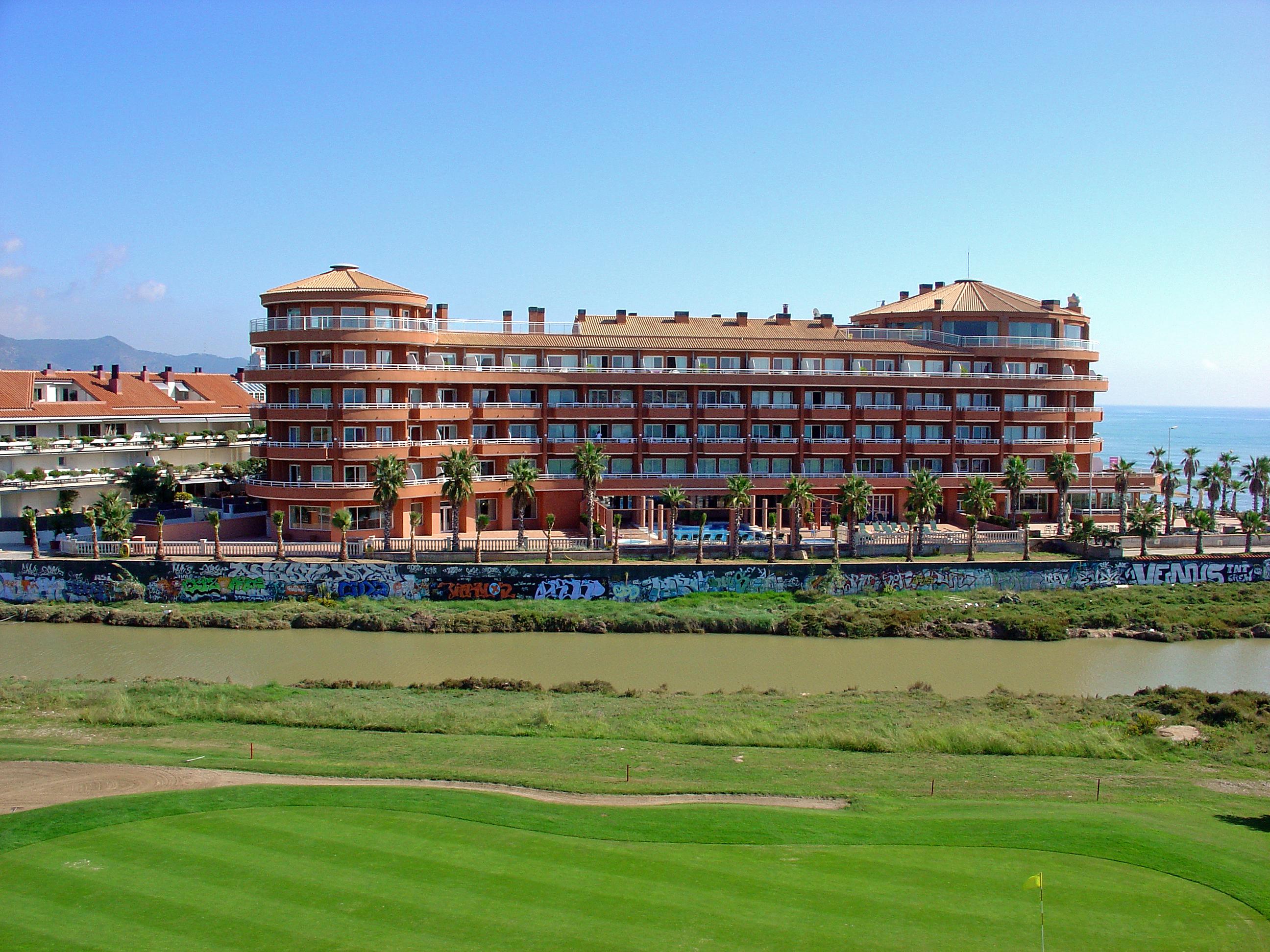 Sunway Playa Golf & Spa Sitges Eksteriør billede